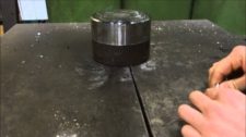 Can-you-fold-paper-more-than-7-times-with-hydraulic-press